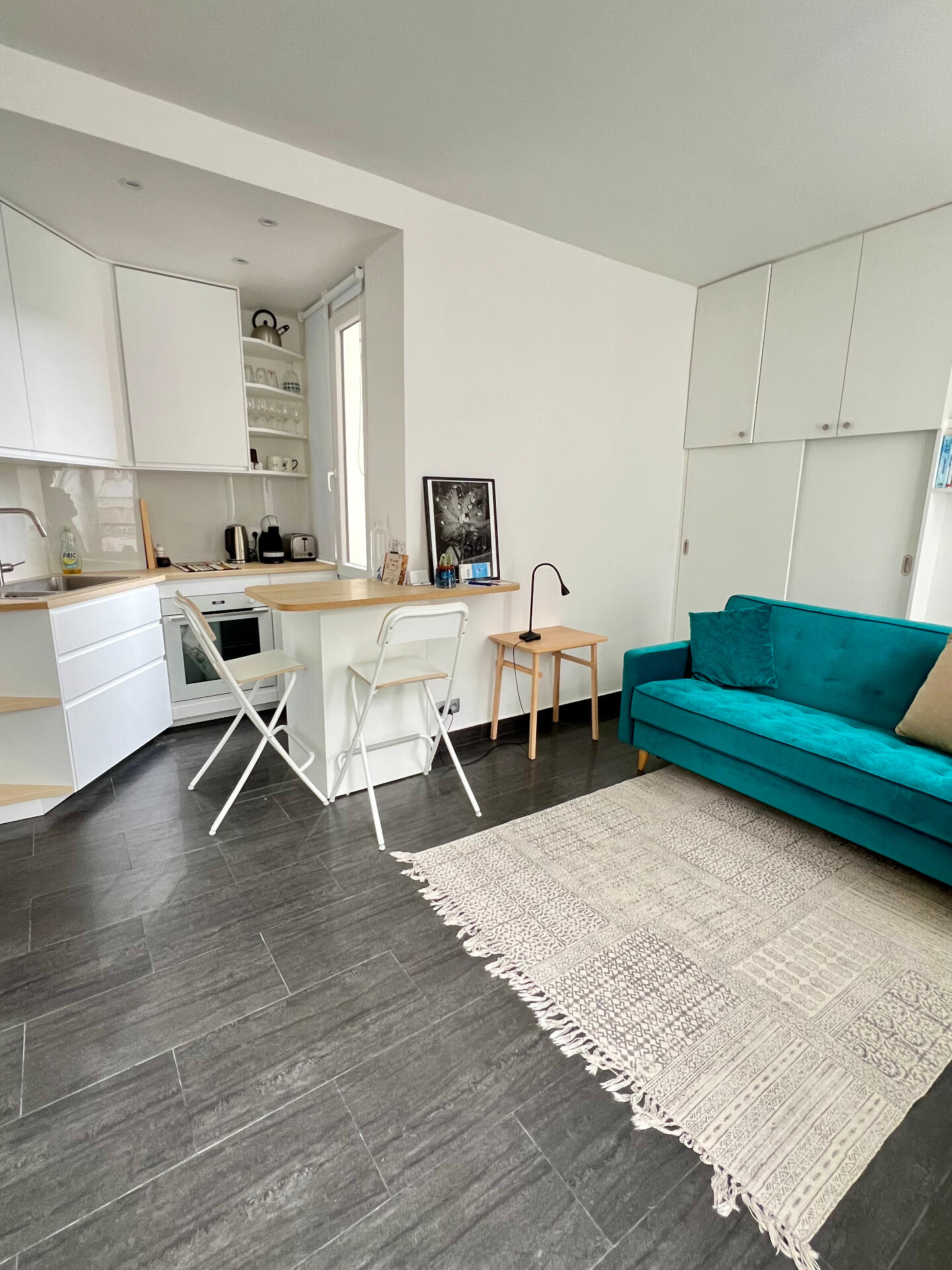 a12adb97-b6e8-4de3-93ba-0a9dca971825@raw